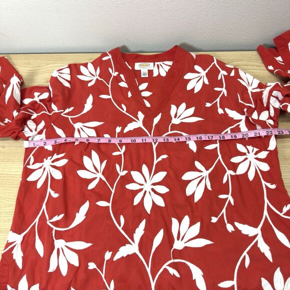 TALBOTS Woman White & Red Floral Embroidered Tunic Top Size 14W V Neck - Picture 6 of 8